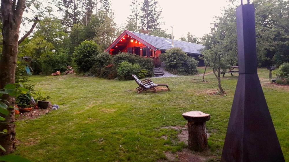 Chalet Barvaux Met Grote Tuin Durbuy Exterior photo