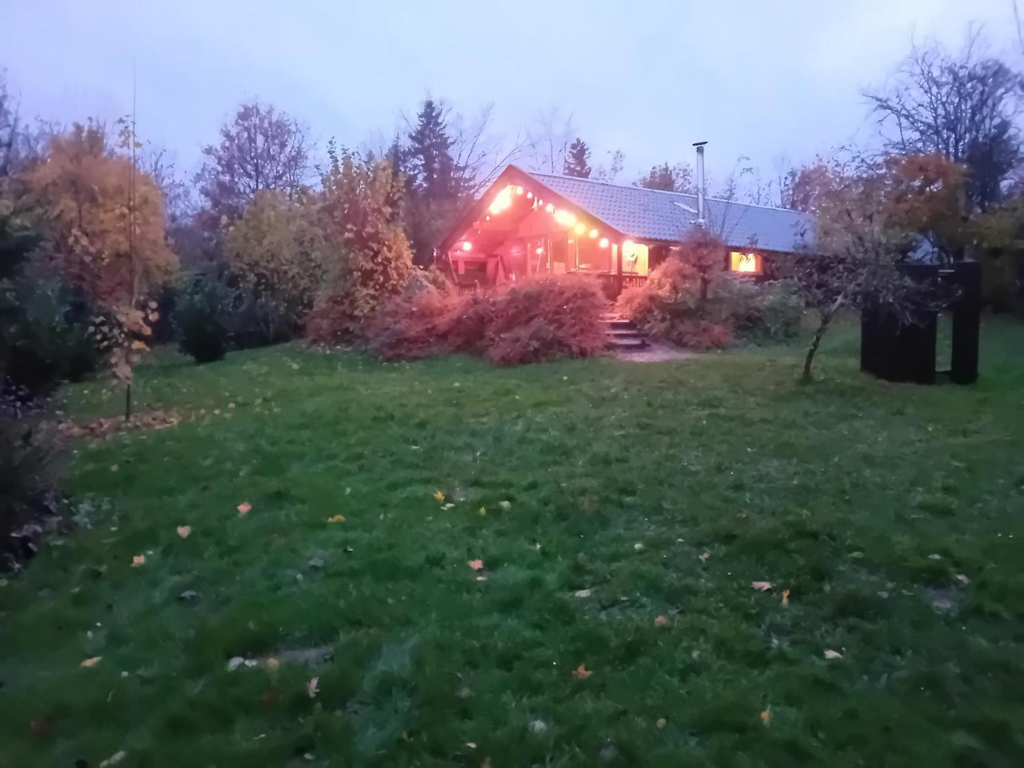 Chalet Barvaux Met Grote Tuin Durbuy Exterior photo